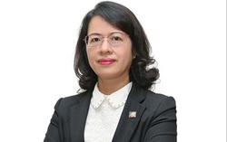 "Nữ tướng" Agribank trải lòng chuyện "đằng sau người phụ nữ làm lãnh đạo là... gì?"