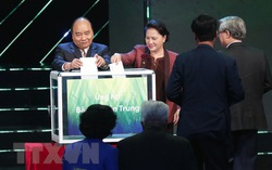 Thủ tướng chia sẻ mất mát với nhân dân miền Trung đang chịu bão lũ