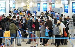 Bộ Giao thông Vận tải yêu cầu hành khách vẫn phải đeo khẩu trang