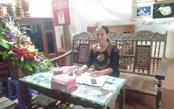 Người cán bộ Hội hỗ trợ chị em phát triển thông qua tài chính vi mô