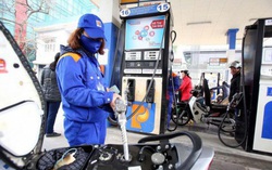 Từ 15h30 ngày 26/11, giá xăng tăng hơn 600 đồng/lít 