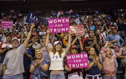 Bầu cử Tổng thống Mỹ: Nữ cử tri quyết định thành bại của ông Donald Trump và Joe Biden