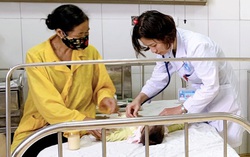 Mẹ tự ý dùng thuốc nhỏ mũi khiến bé 11 tháng tuổi phải nhập viện cấp cứu