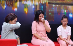 MC Ốc Thanh Vân bật khóc vì người mẹ từng có ý định tự tử bỏ lại 2 con