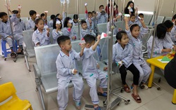 Điều khát khao gửi đến ông già Noel của các bệnh nhi 