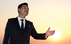 Ca sĩ Thanh Tuấn hát về Hải Phòng bằng cả trái tim