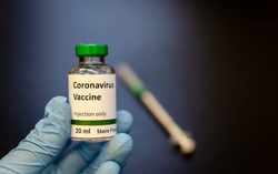 60 - 70% tình nguyện viên tiêm thử nghiệm giai đoạn 1 có phản ứng nhẹ với vaccine Covid-19 Việt Nam