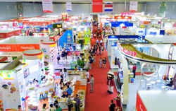 Chỉ cần một nhấp chuột có thể mua hàng từ đông đảo nhà xuất, nhập khẩu trong nước và quốc tế