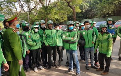 Tài xế tắt ứng dụng phản đối Grab: Khách hàng vẫn dễ gọi xe