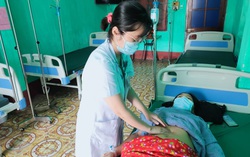 25 công nhân nhập viện cấp cứu do ngộ độc thực phẩm
