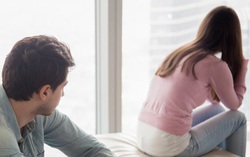 Làm gì cũng không qua được mắt cô cháu họ