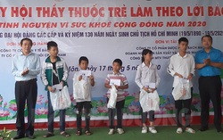 200 trẻ em nghèo và người khuyết tật được chăm sóc trong ngày hội “Thầy thuốc trẻ làm theo lời Bác”