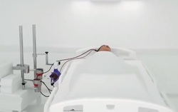 BN 91đã khỏi Covid-19, cân nhắc chuyển về Anh điều trị