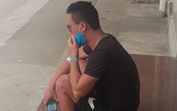 Bệnh nhân và người nhà vô tư hút thuốc lá trong khuôn viên BV nhưng không ai nhắc nhở