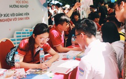 Ngày hội tư vấn tuyển sinh 2020 thu hút hàng nghìn học sinh, phụ huynh