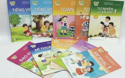 Thủ tướng: Xem xét giảm giá hoặc miễn phí sách giáo khoa với học sinh bị ảnh hưởng bởi Covid-19