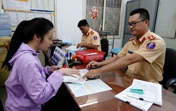 Có thể chứng thực giấy tờ, nộp phạt vi phạm giao thông qua dịch vụ công trực tuyến