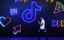 Điều lo ngại gì khiến Mỹ xem xét chặn ứng dụng Tik Tok?
