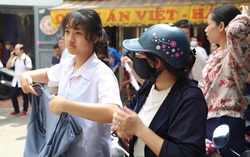 Học sinh 18 tỉnh, thành phố bước vào kỳ thi lớp 10 căng thẳng hơn thi đại học