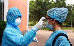 Chủ tịch Hà Nội ra công điện khẩn yêu cầu giám sát chặt người nhập cảnh để phòng dịch Covid-19