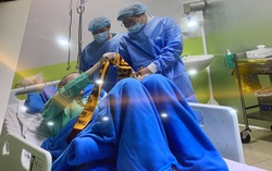 Phi công người Anh nhiễm COVID-19 xuất viện, phát hiện 14 trường hợp nhiễm mới