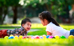 Những lợi ích đáng ngạc nhiên khi trẻ không có quá nhiều đồ chơi
