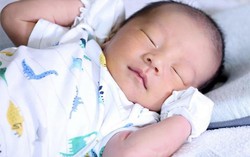 Đinh Ngọc Diệp khoe con trai mới sinh, bé gặp điều hầu hết trẻ sơ sinh đều mắc phải