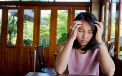 Được chị chồng mời về công ty, sau 2 tháng làm quần quật, tôi hoàn toàn vỡ mộng