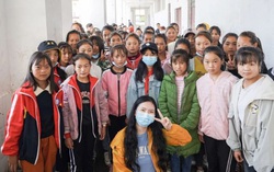 Nữ sinh Trung Quốc không muốn nhu cầu của trẻ em gái bị "ngó lơ"