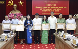 Vĩnh Phúc khen thưởng cá nhân, tập thể xuất sắc trong kiểm tra, giám sát và thi hành kỷ luật Đảng