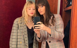 Diện blazer kẻ "chất" như phụ nữ Pháp