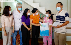 Chào đời trong đại dịch, con được đặt tên là Bình An