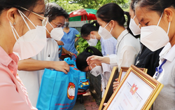 Tri ân các tình nguyện viên tôn giáo tham gia tuyến đầu phòng, chống dịch