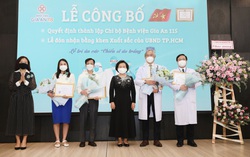 Bệnh viện Gia An 115 đón nhận Bằng khen của UBND TPHCM và tri ân các “chiến sĩ" áo trắng