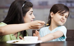 3 thói quen xấu có nguy cơ làm giảm trí nhớ của trẻ