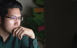 Thầm yêu chị đồng nghiệp