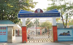 Hiệu trưởng trường THCS Giảng Võ thông tin về 2 học sinh nhập viện sau khi tiêm vaccine ngừa Covid-19