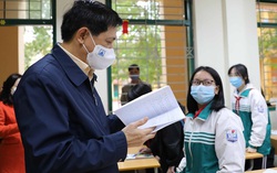 Tháng 12/2021: Học sinh cấp 3 ở Hà Nội đi học trở lại
