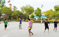 Hà Nội: Nhiều người lơ là phòng dịch, không tuân thủ 5K tại nơi công cộng