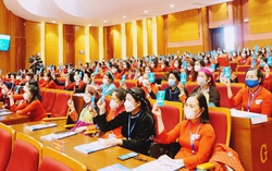 Bà Nguyễn Thị Vinh tái đắc cử Chủ tịch Hội LHPN tỉnh Quảng Ninh khóa XII