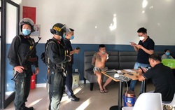 Hà Nội: Triệt phá đường dây đánh bạc 14.000 tỷ đồng, tạm giữ 2 xe Mercedes Maybach