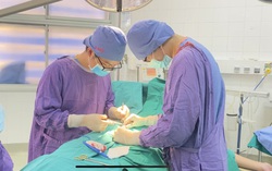 Cụ ông 72 tuổi bị ung thư dương vật do hẹp bao quy đầu