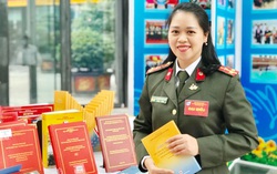 Tâm nguyện của các nữ chiến sĩ công an trong "ngày vui lớn"