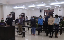 Nói lời sau cùng, cựu Hiệu trưởng ĐH Đông Đô xin giảm nhẹ cho mình và thuộc cấp