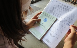 Dự thảo Luật BHXH (sửa đổi) bổ sung quy định cấm mua bán sổ BHXH
