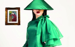 Áo dài lấy cảm hứng từ bức họa "Thiếu nữ mùa thu"