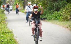 Trải nghiệm thú vị khi đi buýt sông, đạp xe khám phá TP Thủ Đức