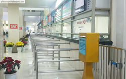 Hà Nội: Bến xe vắng khách ngày cuối năm, nhà xe "than trời" vì lo lỗ