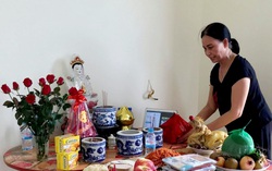 Ngày 23 tháng Chạp: Cách tỉa chân nhang, dọn dẹp bàn thờ cuối năm