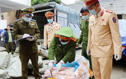 Ngăn chặn tiêu thụ 3,3 tấn nầm lợn đông lạnh đã bị nấm mốc